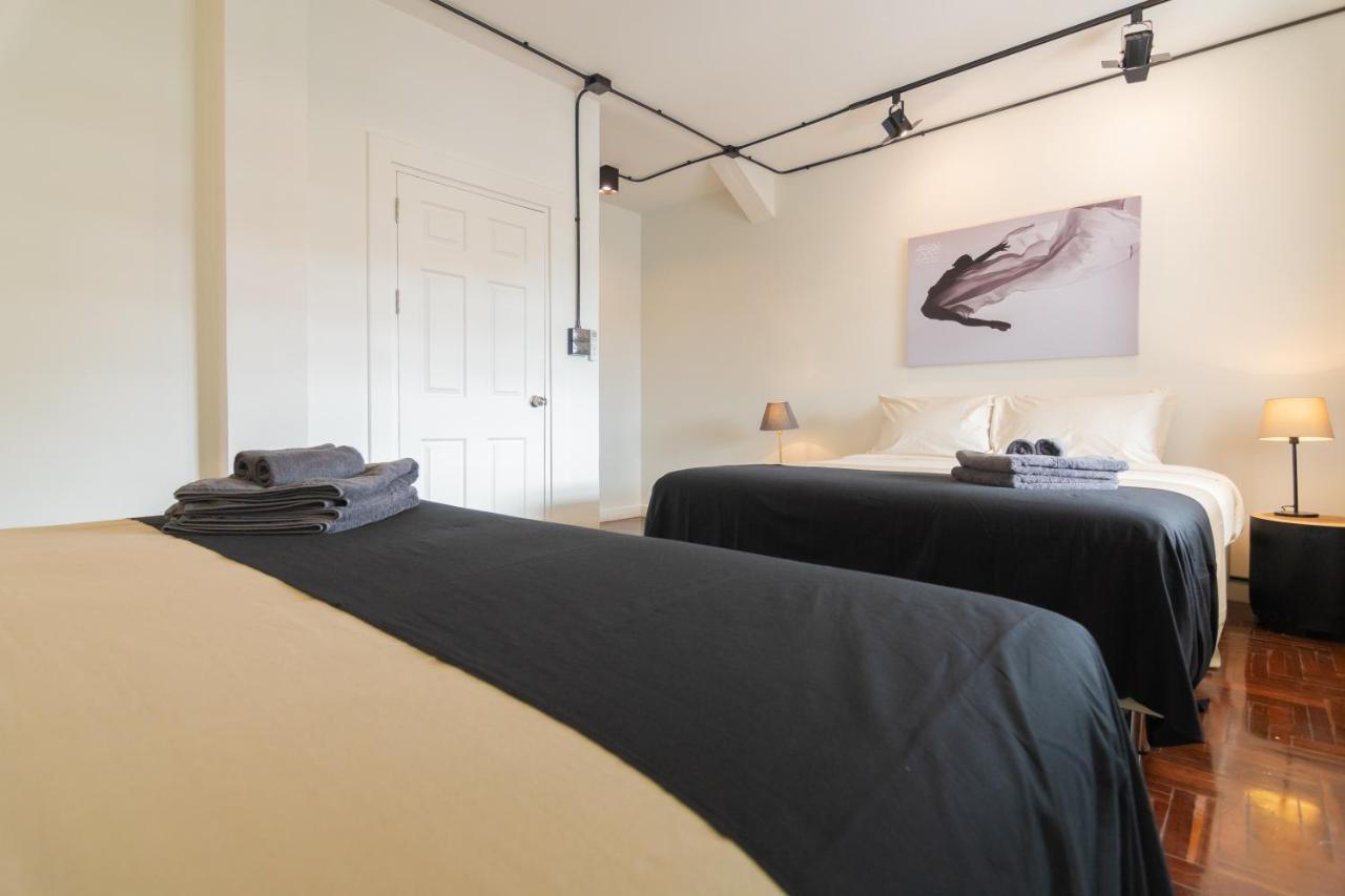 Mini-Me Hubs, Charm Suites & Pool In Old City Chiang Mai Exterior foto